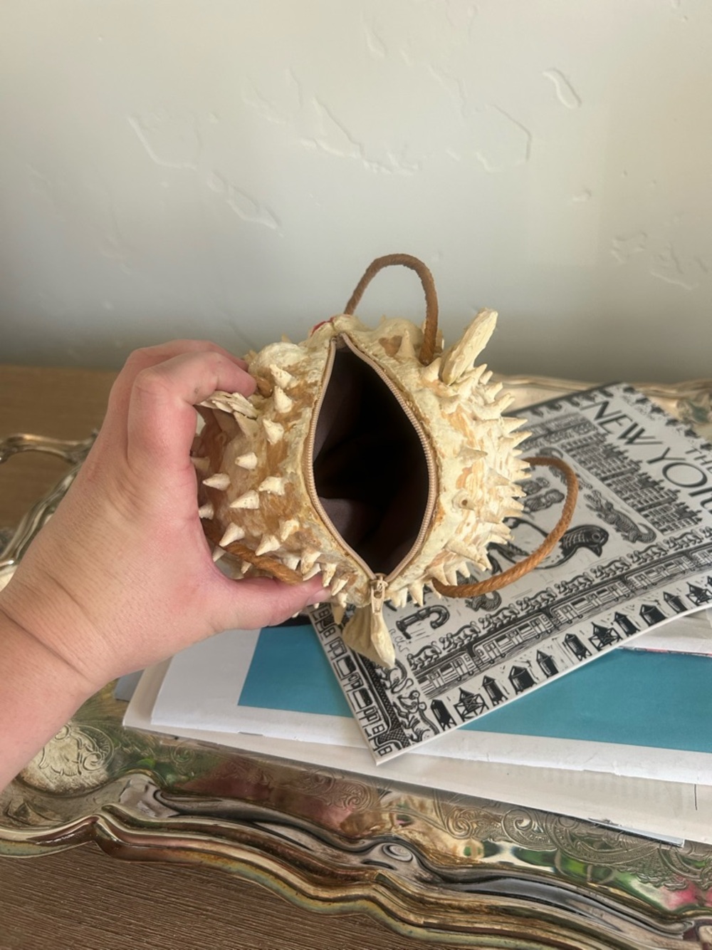 Novelty Puffer Fish Purse, Fits essentials including a phone. 🐡 - Picture 5 of 5